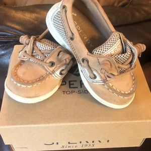 Size 5 Toddler Leather Sperry with Velcro